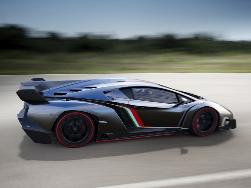Illustration for article titled Lamborghini Veneno: All Of It